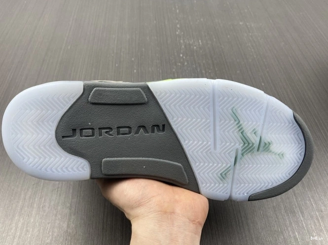 Bmlin Retro Bean (2022) Jordan DM9014-003 Green 5 0714